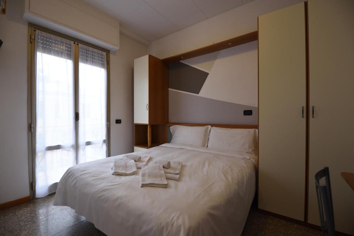 Residence Corallo Аласио Екстериор снимка