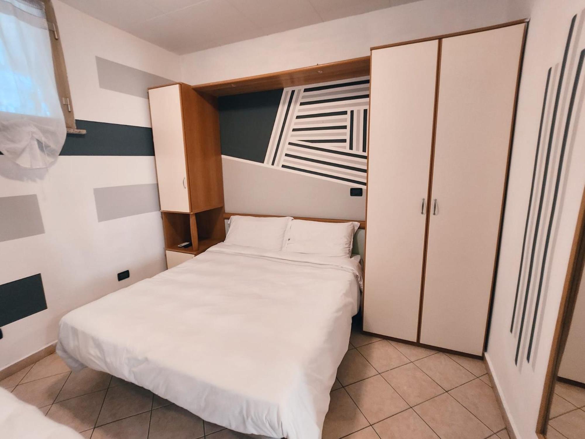 Residence Corallo Аласио Екстериор снимка