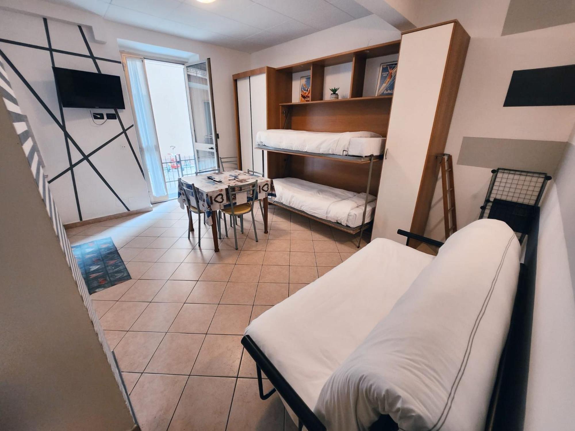 Residence Corallo Аласио Екстериор снимка