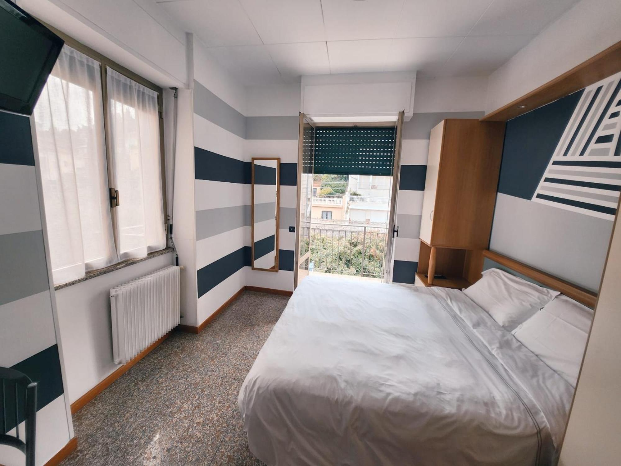 Residence Corallo Аласио Екстериор снимка