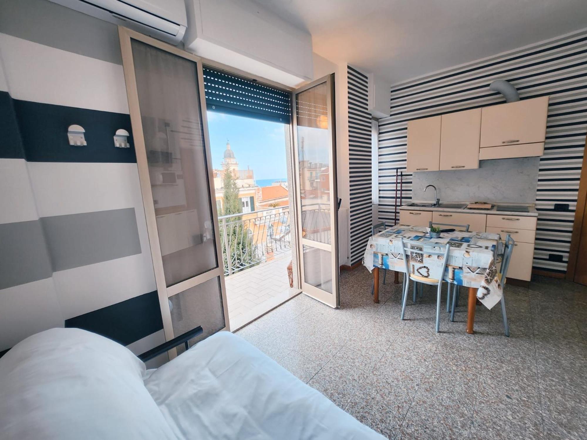 Residence Corallo Аласио Екстериор снимка